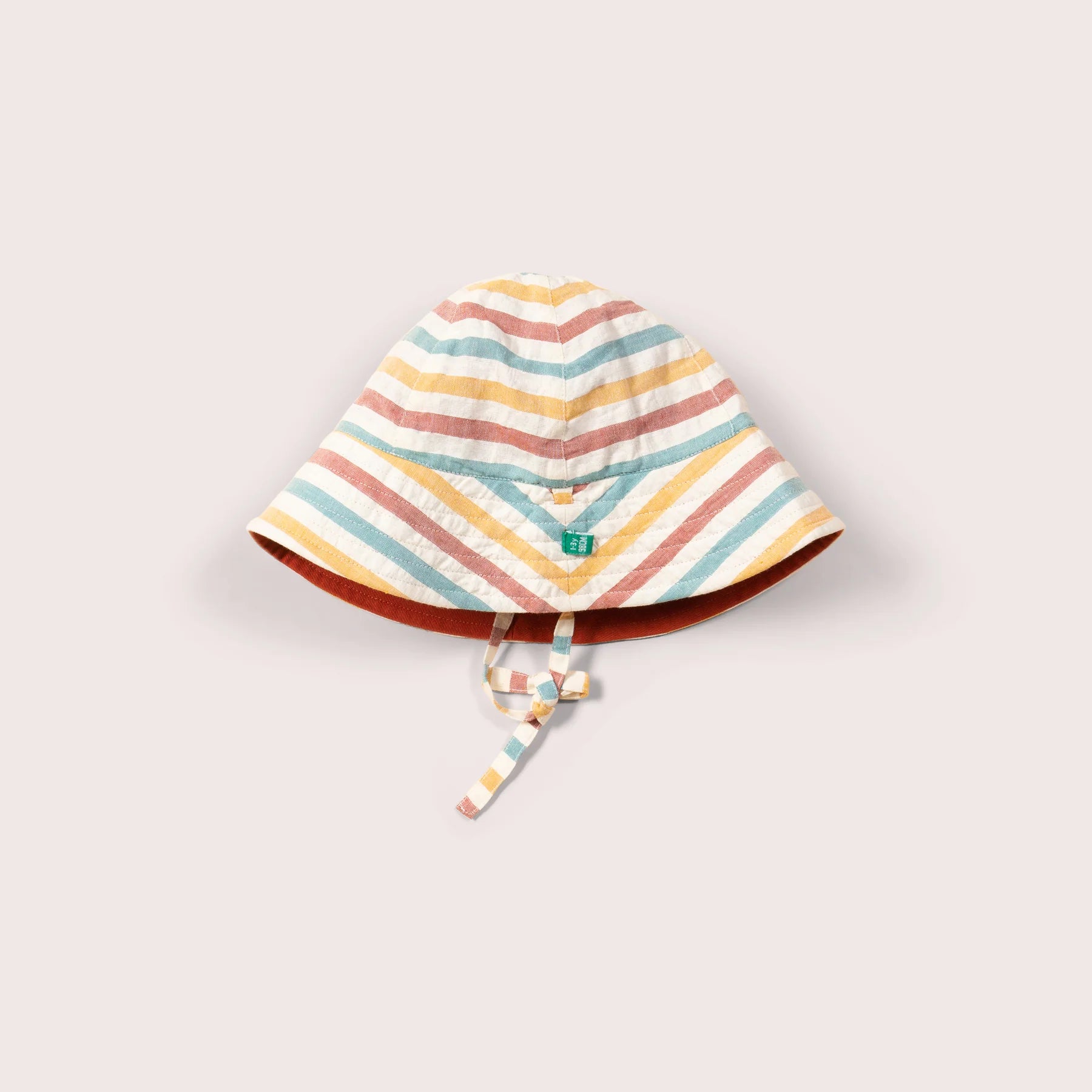 Walnut Striped vendbar solhatt