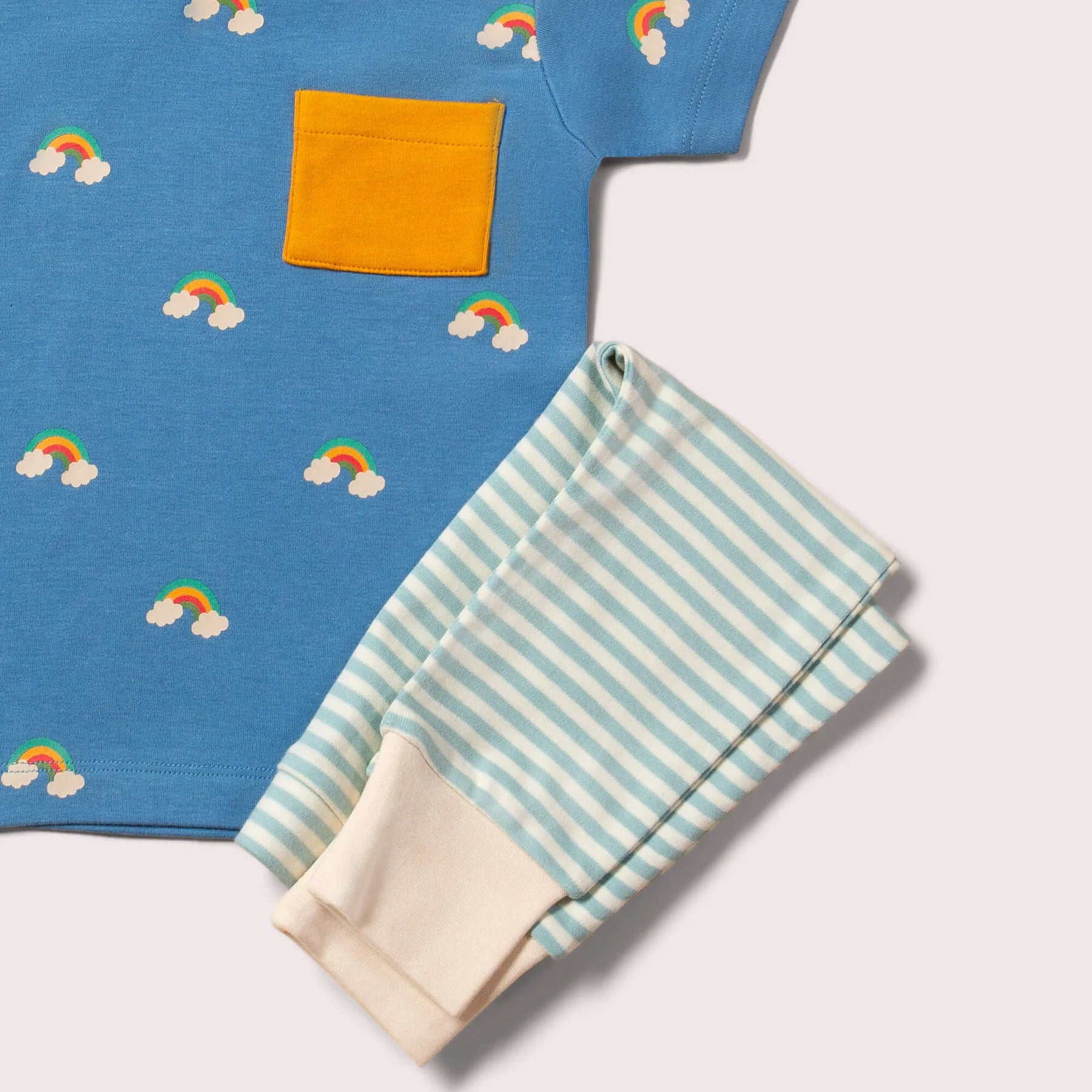 Blue Rainbows t-skjorte & jogger-sett