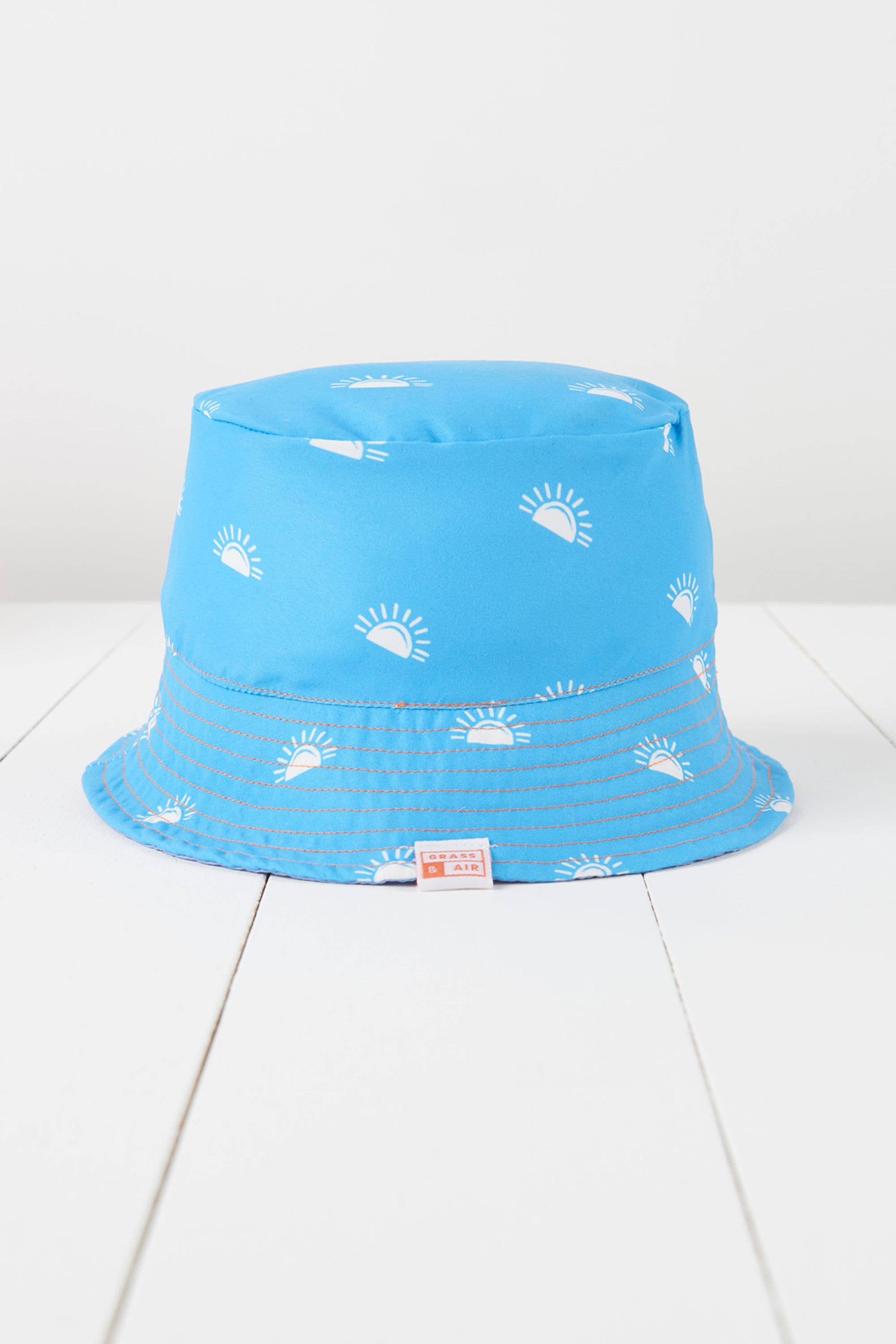 Vendbar solhatt
